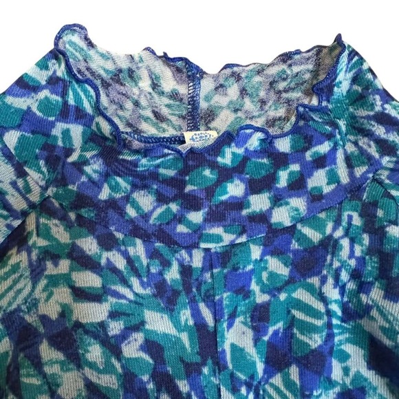 FP Movement Mock Neck Mesh Top Blue Abstract Thumbholes Lettuce Hems - XS - Picture 3 of 7